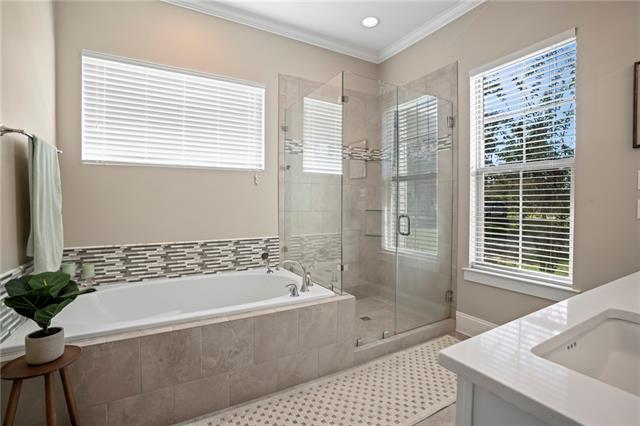 2225 Labarre Street Mandeville, LA 70448 - Photo 9 of 26