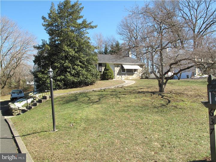 637 Beverly Road Holland, PA 18966 - Photo 2 of 20 Gallery Image 2