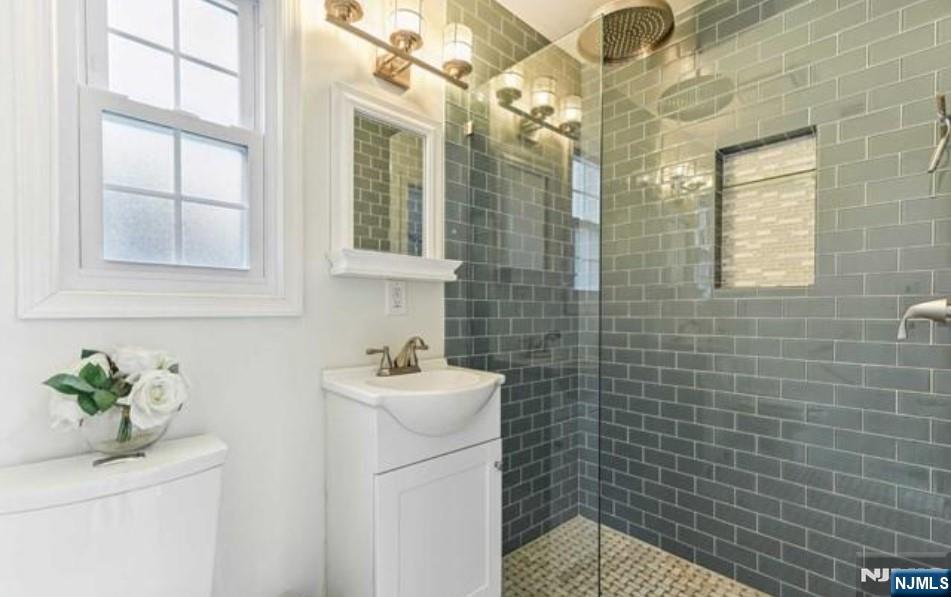 103 Poplar Street Ridgefield Park, NJ 07660 - Photo 11 of 23