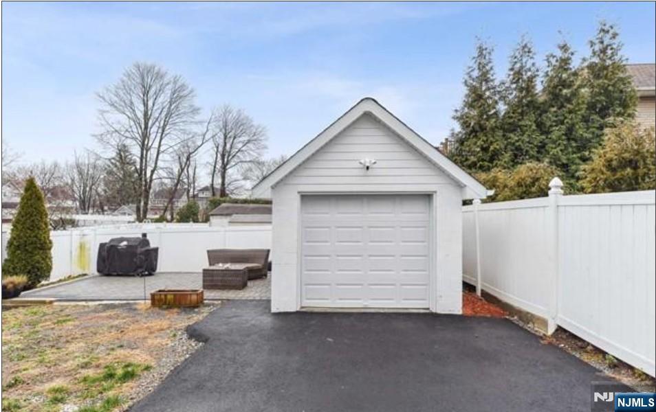 103 Poplar Street Ridgefield Park, NJ 07660 - Photo 21 of 23