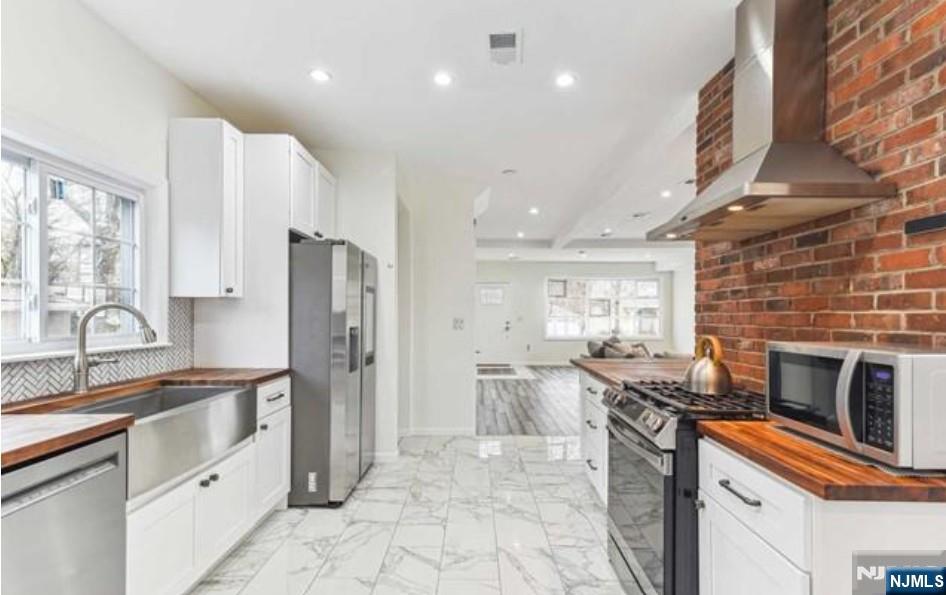 103 Poplar Street Ridgefield Park, NJ 07660 - Photo 6 of 23