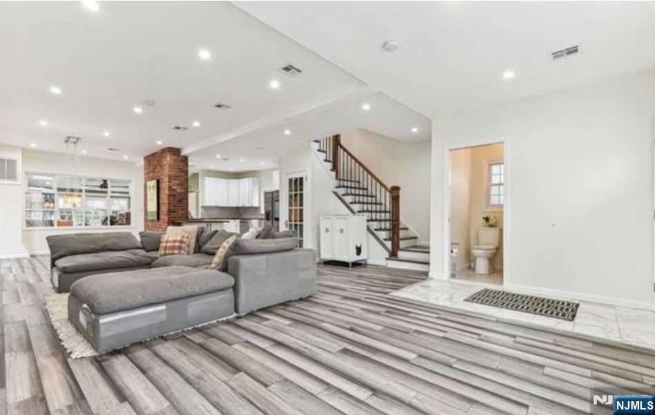 103 Poplar Street Ridgefield Park, NJ 07660 - Photo 9 of 23