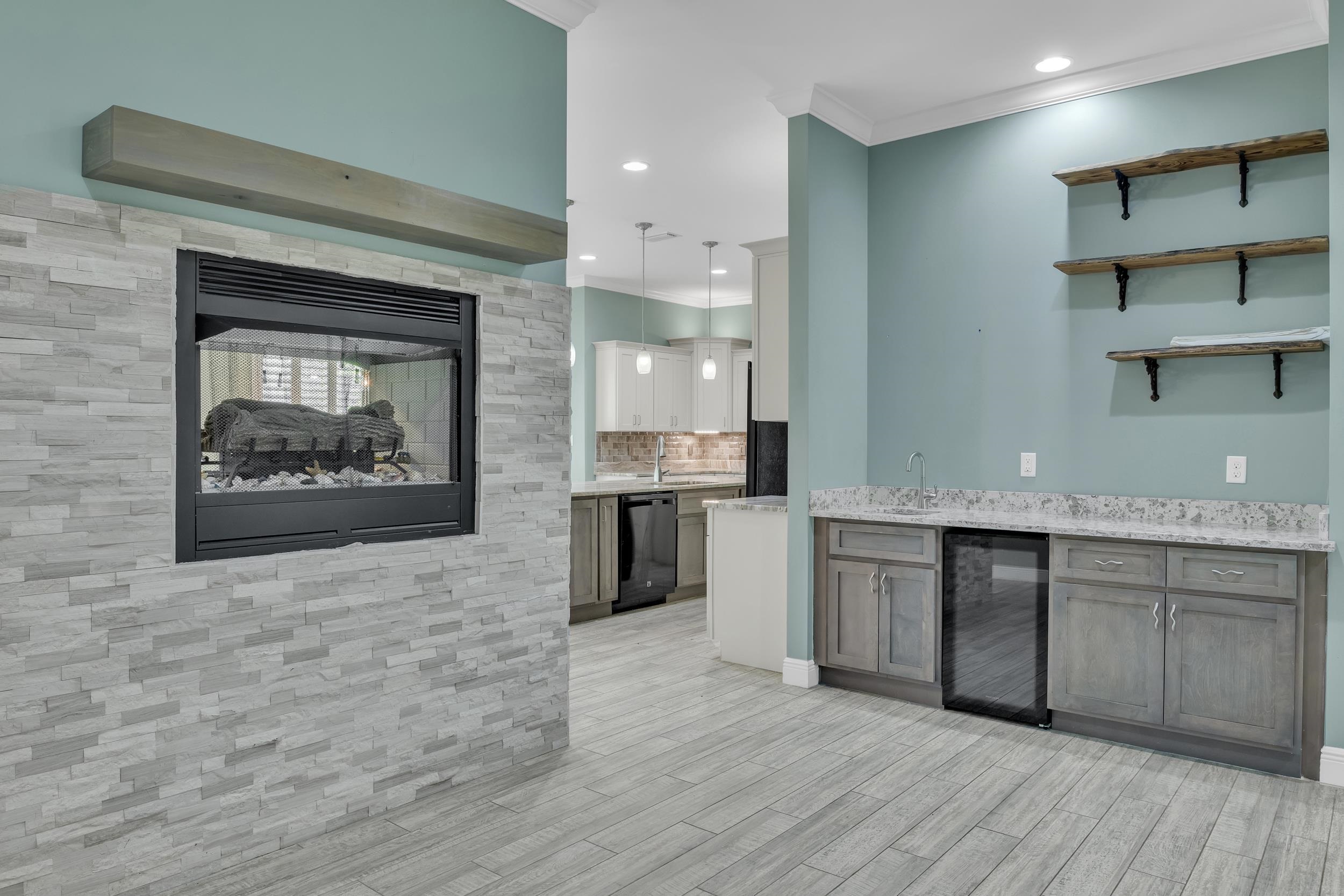 8928 Bay Point Drive Elberta, AL 36530 - Photo 25 of 55 Bar