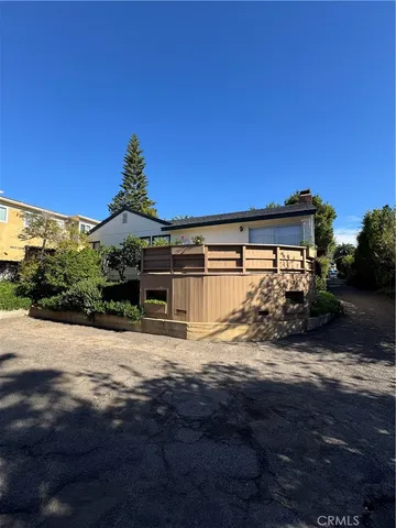 $3,600 | 569 Blumont Street, Laguna Beach, CA 92651