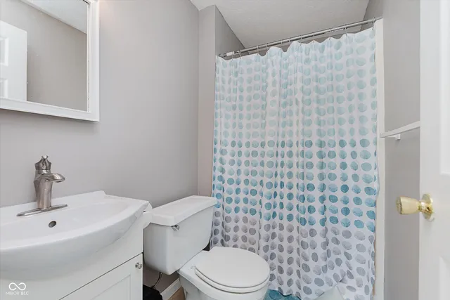 $219,999 | 11017 Amburg Court, Indianapolis, IN 46235