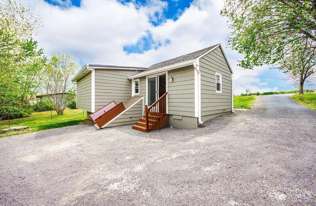 4756 Stubbs Road Middletown, OH 45042 - Photo 3 of 41