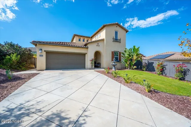 $1,049,000 | 850 Romneya Lane, Santa Maria, CA 93455