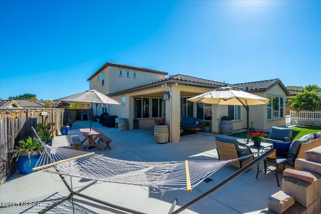 $1,049,000 | 850 Romneya Lane, Santa Maria, CA 93455