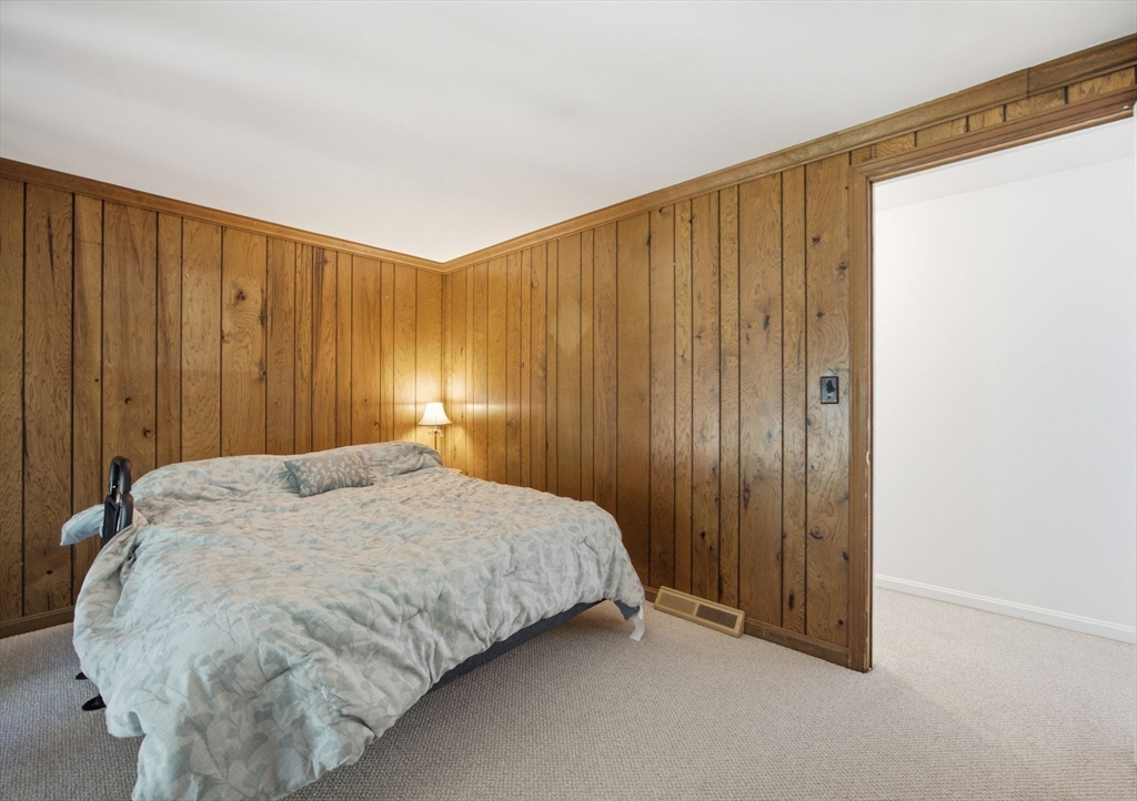 179 Sheaffer Road Barnstable, MA 02632 - Photo 11 of 33