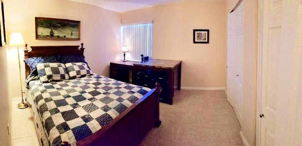 504 Davis Road, Unit 94 Palm Springs, FL 33461 - Photo 12 of 25 Guest bedroom