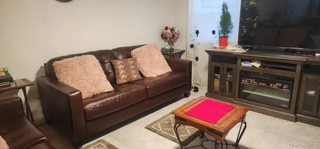 $1,200,000 | 114 Lincoln Avenue, New Rochelle, NY 10801