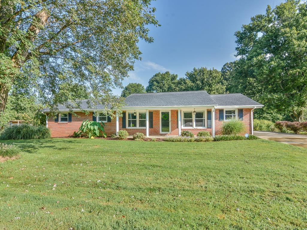 460 Bill Bennett Road Johnson City, TN 37604 - Photo 1 of 35 Photo 1