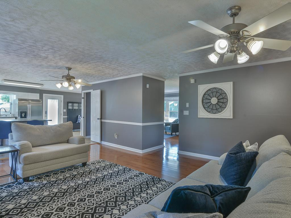 460 Bill Bennett Road Johnson City, TN 37604 - Photo 17 of 35 Photo 17