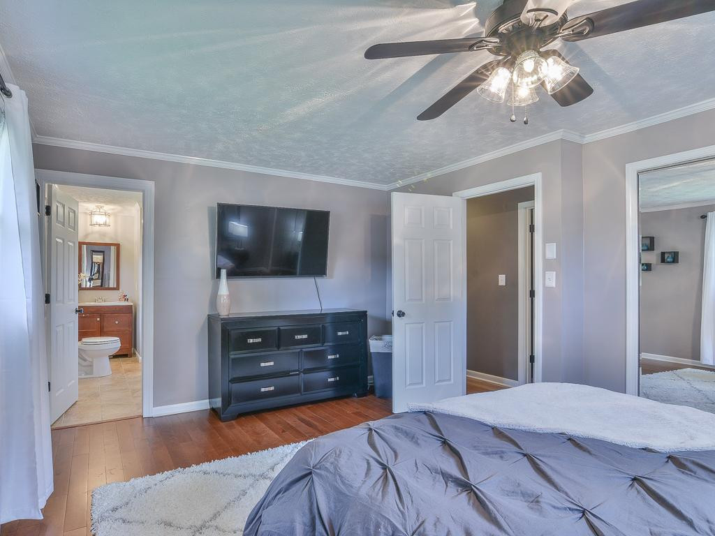 460 Bill Bennett Road Johnson City, TN 37604 - Photo 21 of 35 Photo 21
