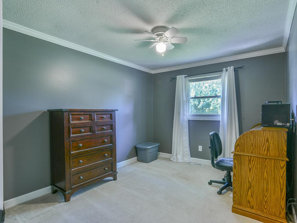 460 Bill Bennett Road Johnson City, TN 37604 - Photo 25 of 35 Photo 25