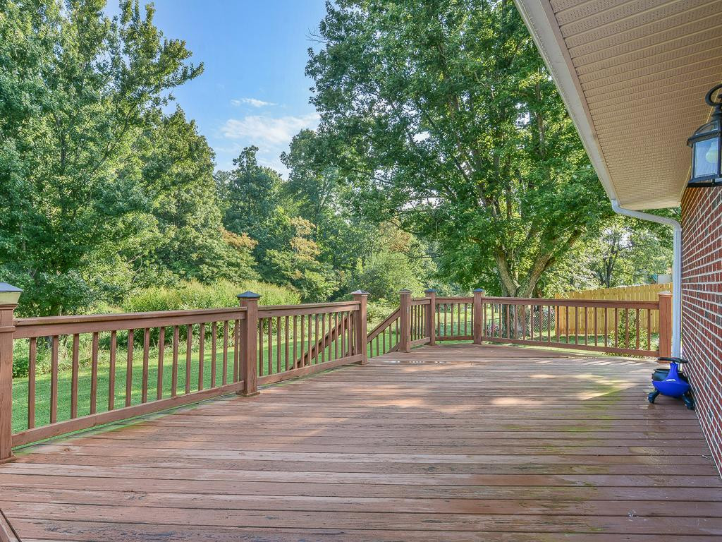 460 Bill Bennett Road Johnson City, TN 37604 - Photo 32 of 35 Photo 32