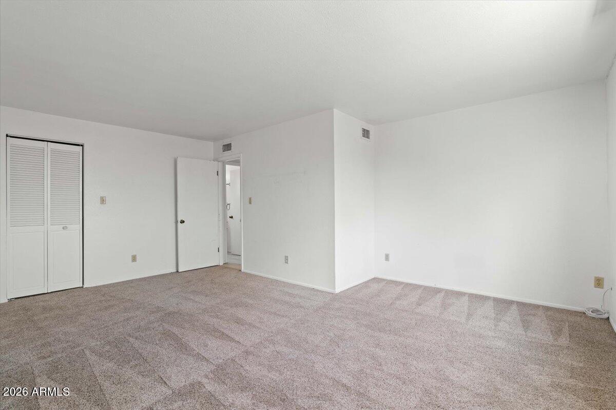 5702 East Camelback Road, Unit SAGUARO Scottsdale, AZ 85251 - Photo 13 of 34 67-5702 E Camelback-67