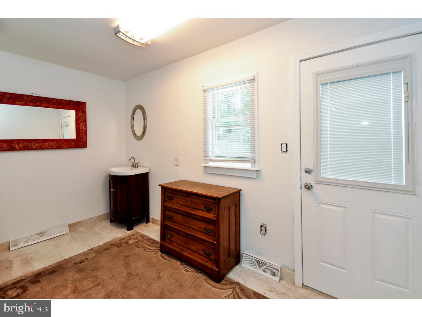 1226 Robin Road Millville, NJ 08332 - Photo 19 of 25 Gallery Image 19