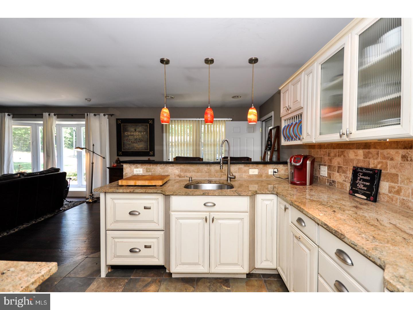 1226 Robin Road Millville, NJ 08332 - Photo 10 of 25 Gallery Image 10