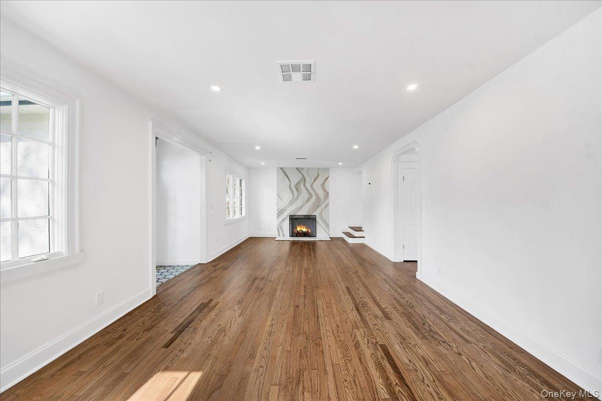 7 Fernwood Avenue Rye, NY 10580 - Photo 17 of 43