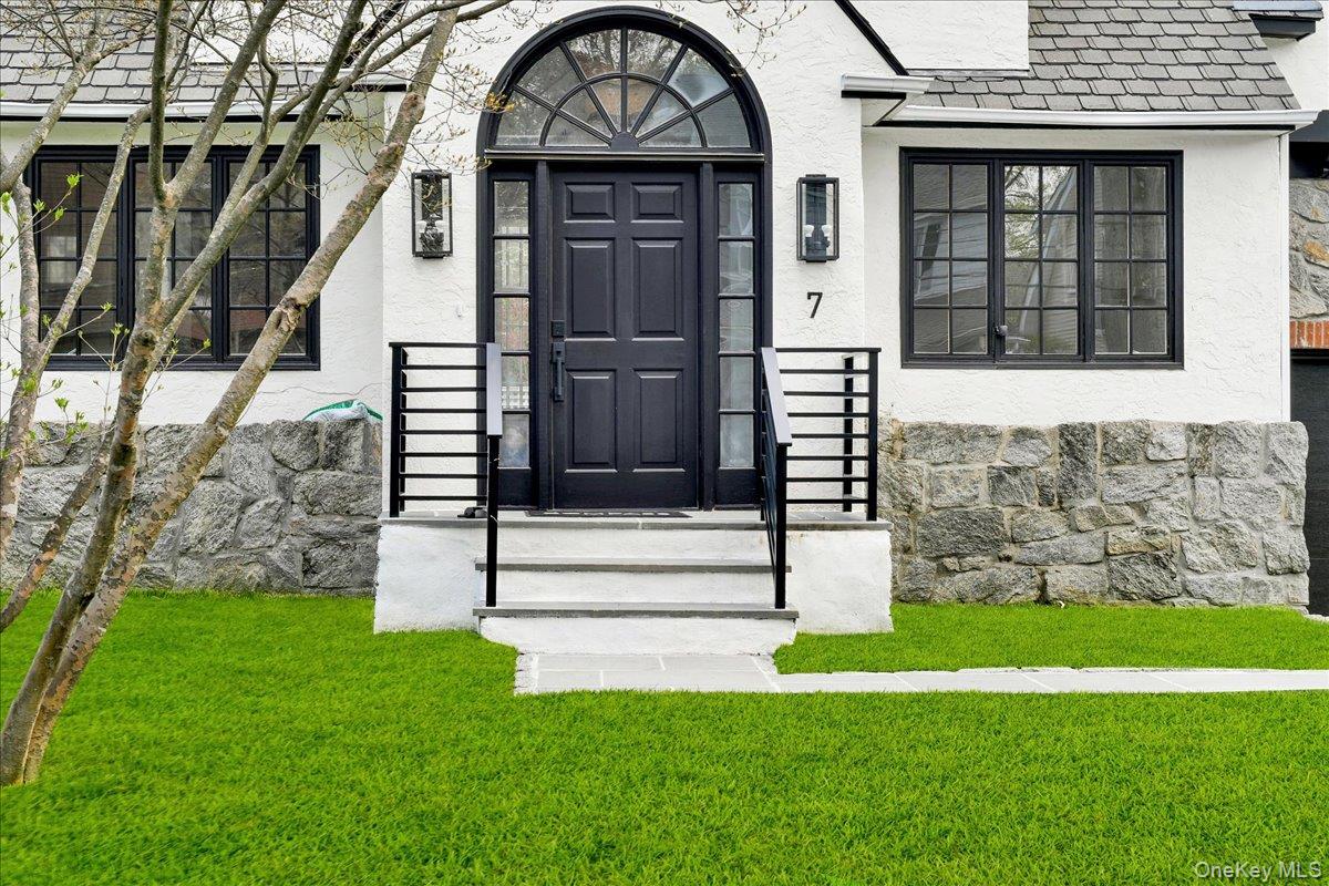 7 Fernwood Avenue Rye, NY 10580 - Photo 39 of 43