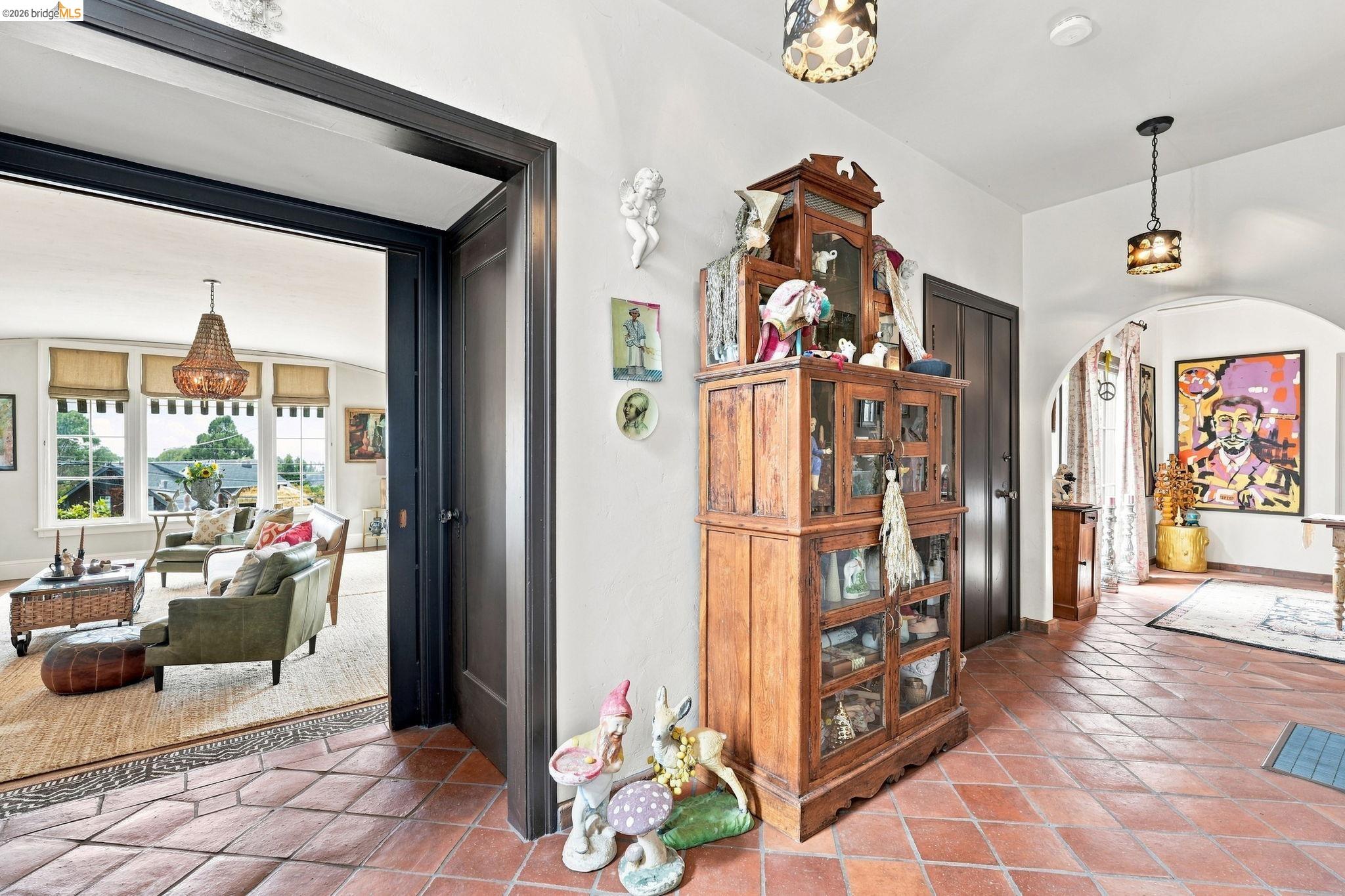 893 Santa Barbara Road Berkeley, CA 94707 - Photo 10 of 57 Gallery Image 10