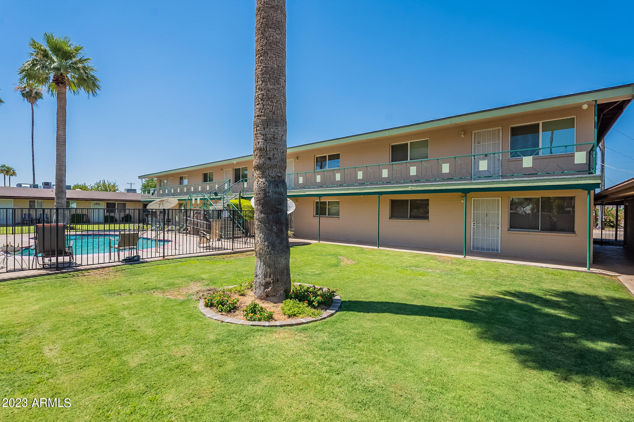 1908 West Berridge Ln Unit 9  