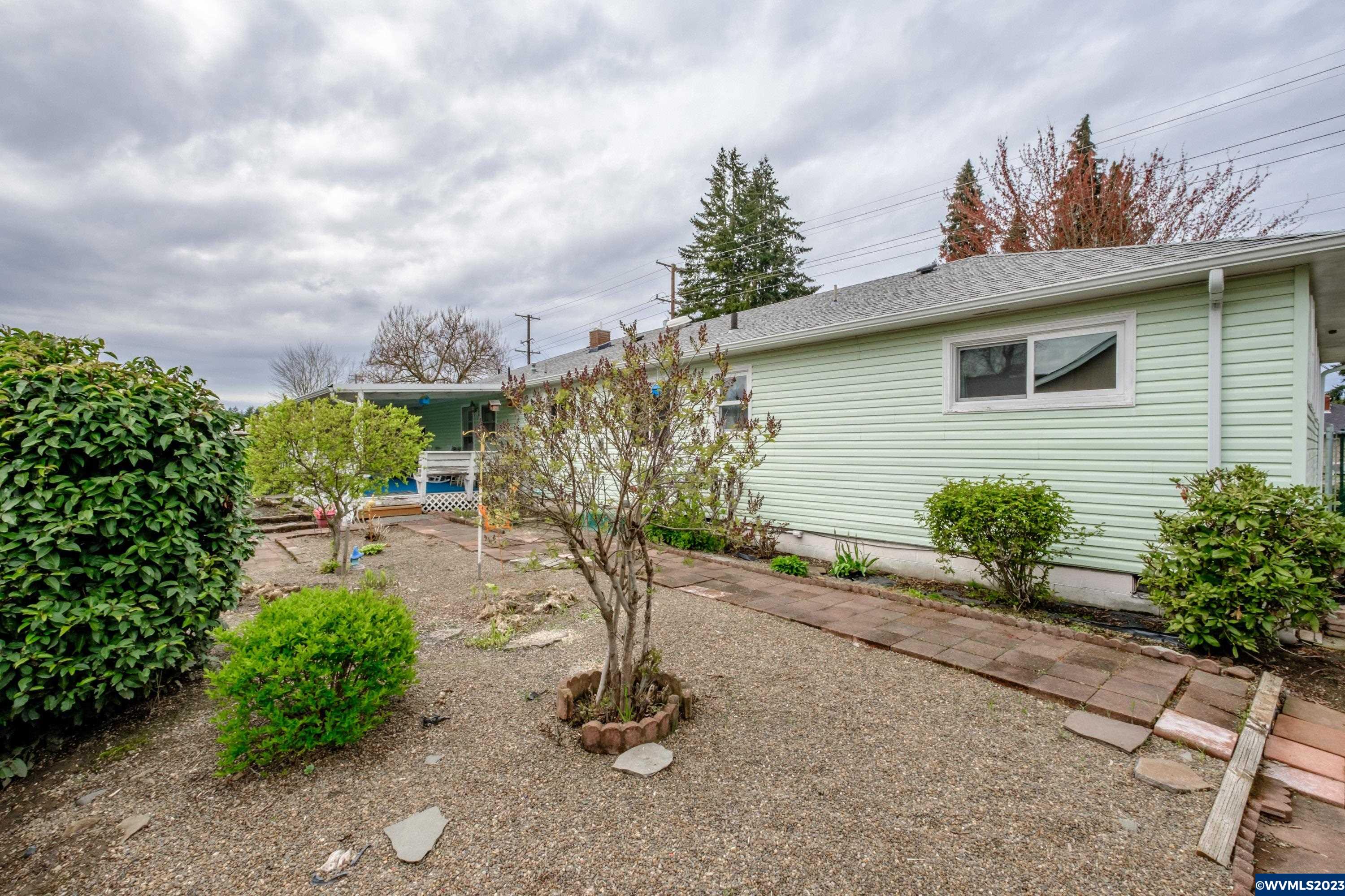 932 Chemawa Road North Keizer, OR 97303 - Photo 28 of 33 Gallery Image 28