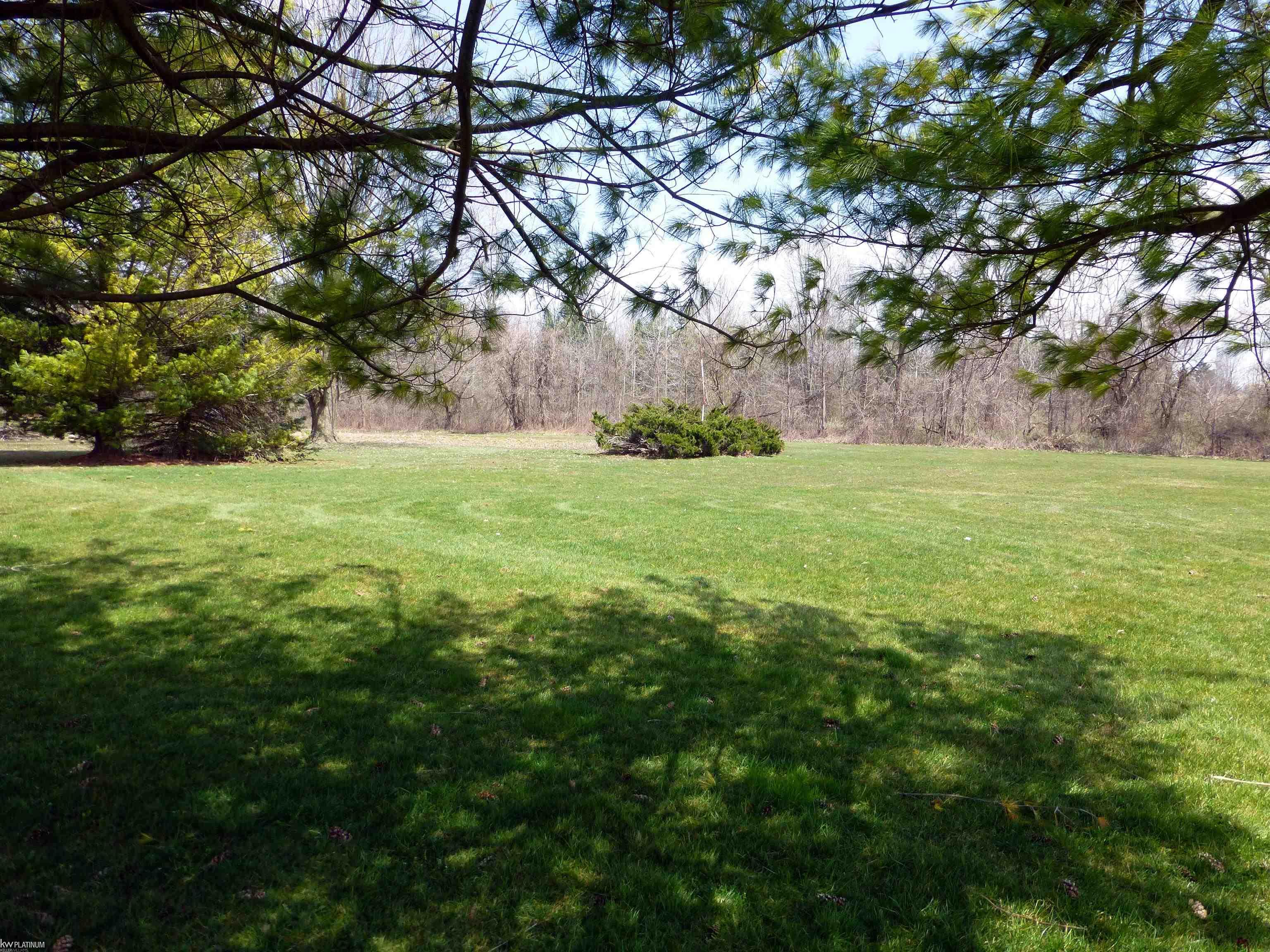 9880 Puttygut Road Casco, MI 48064 - Photo 30 of 64 50138182-6f7b1246-9084-4ef1-b545-a263b0859054.JPG