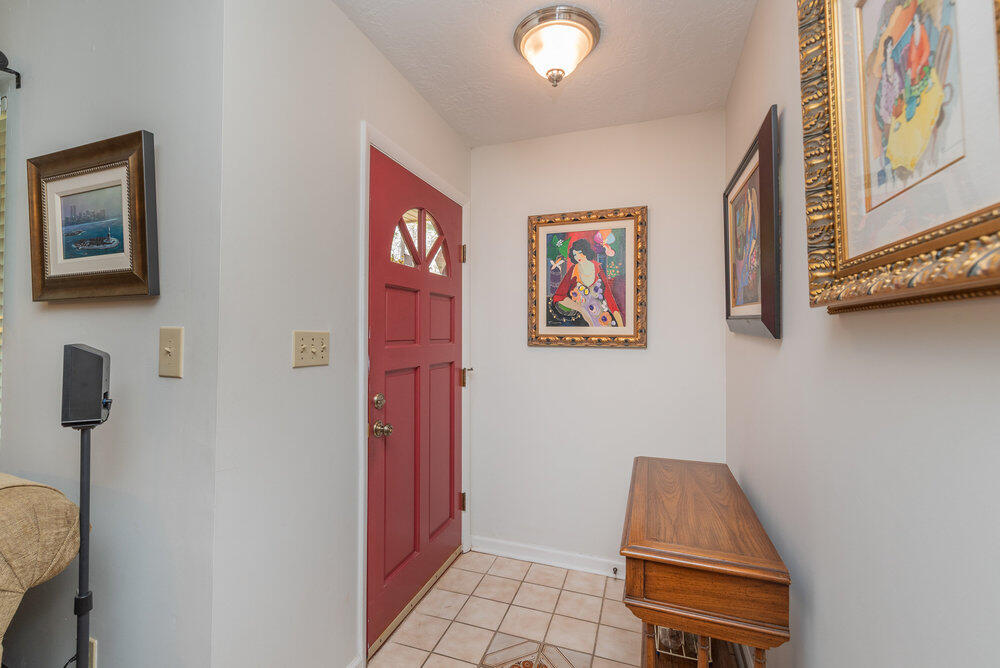 005_1365_newmantown_rd_005_220