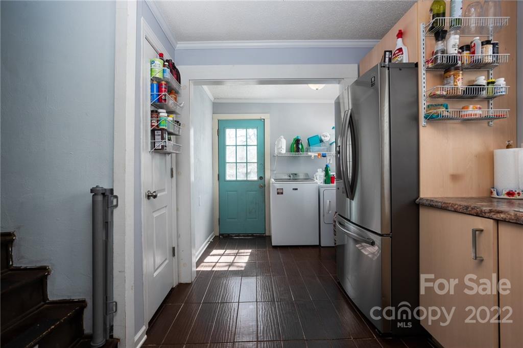1901 Linwood Road Gastonia, NC 28052 - Photo 11 of 22 Gallery Image 11