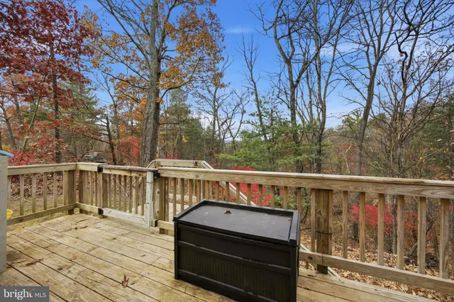 $250,000 | 128 Hemlock Lane, Gerrardstown, WV 25420