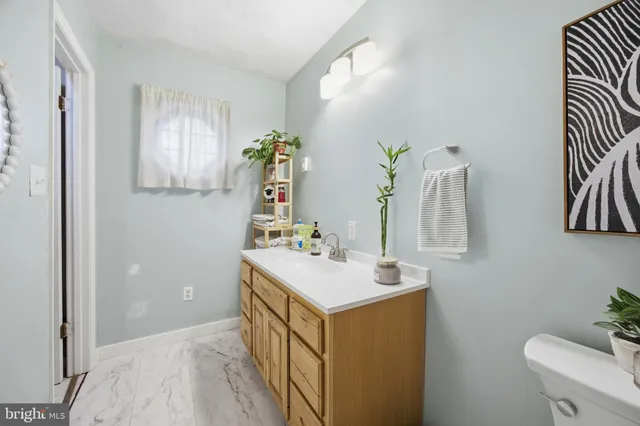 $250,000 | 128 Hemlock Lane, Gerrardstown, WV 25420