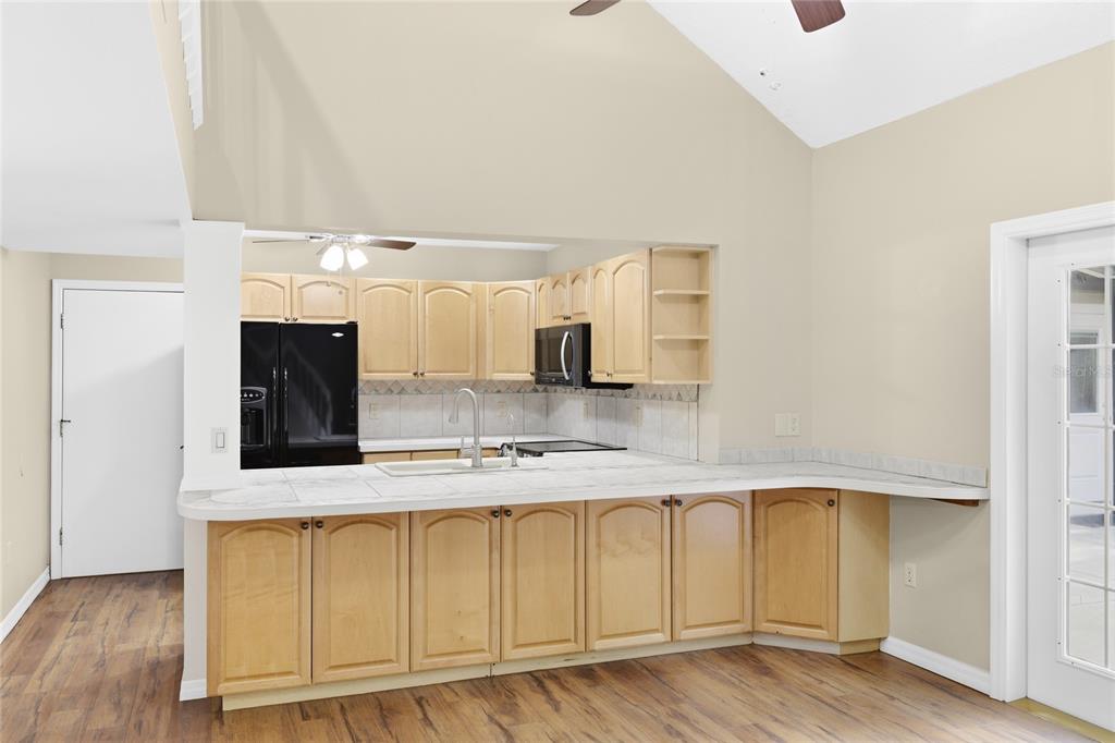 5272 Box Turtle Circle Sarasota, FL 34232 - Photo 13 of 58