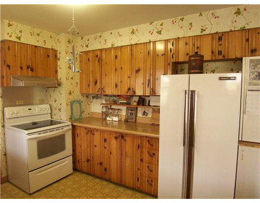 17560 Ireland Road South Bend, IN 46614 - Photo 3 of 12 Gallery Image 3