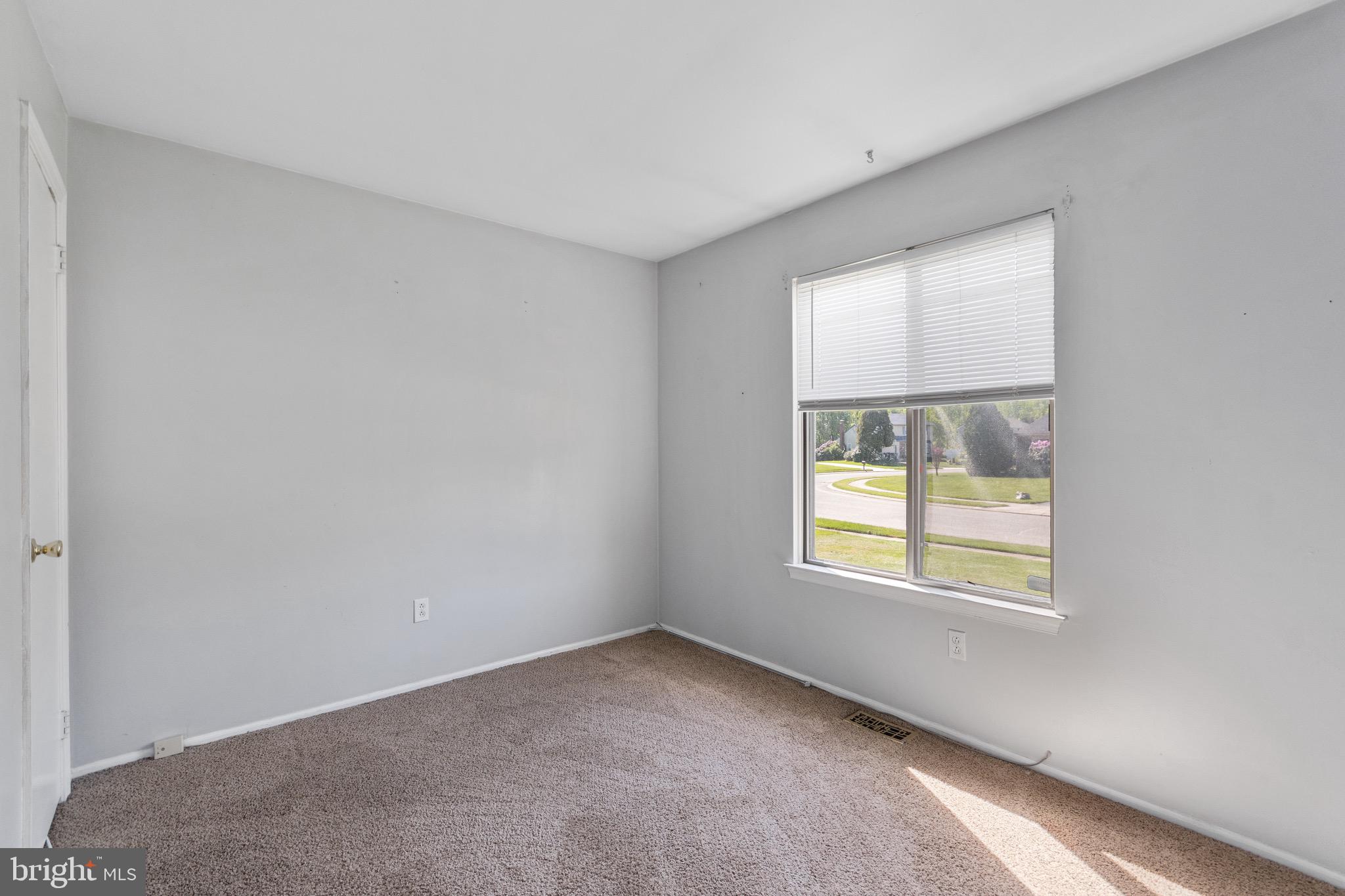 15 Hawthorne Road Sicklerville, NJ 08081 - Photo 20 of 22 Gallery Image 20