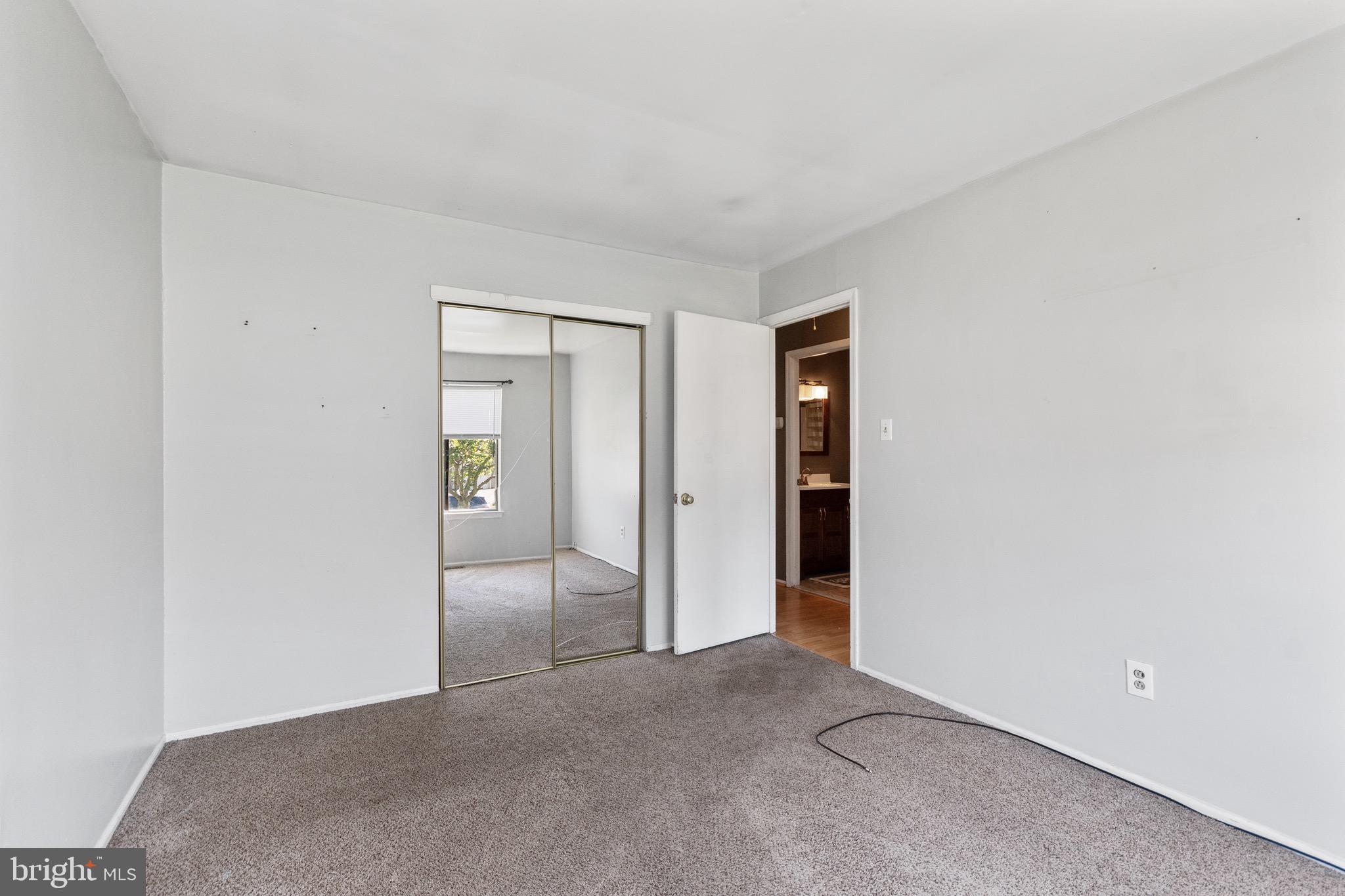 15 Hawthorne Road Sicklerville, NJ 08081 - Photo 21 of 22 Gallery Image 21