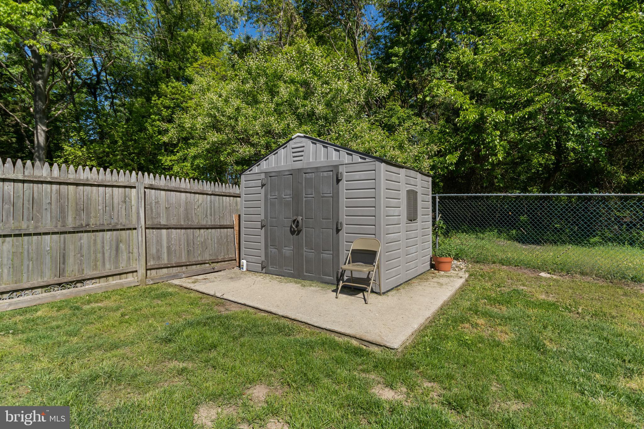 15 Hawthorne Road Sicklerville, NJ 08081 - Photo 6 of 22 Gallery Image 6