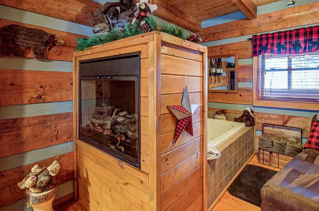 1662 South Mountain View Road Sevierville, TN 37876 - Photo 22 of 24 Gallery Image 22