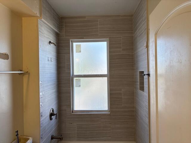 411 Berkeley Road Columbus, OH 43205 - Photo 23 of 31 45