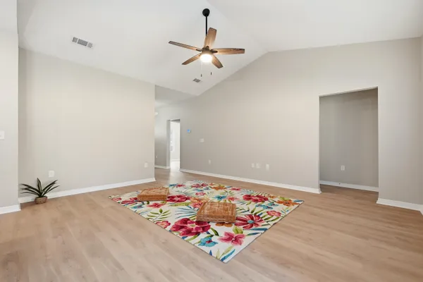 $279,000 | 3804 Golden Acres Circle, Crestview, FL 32539