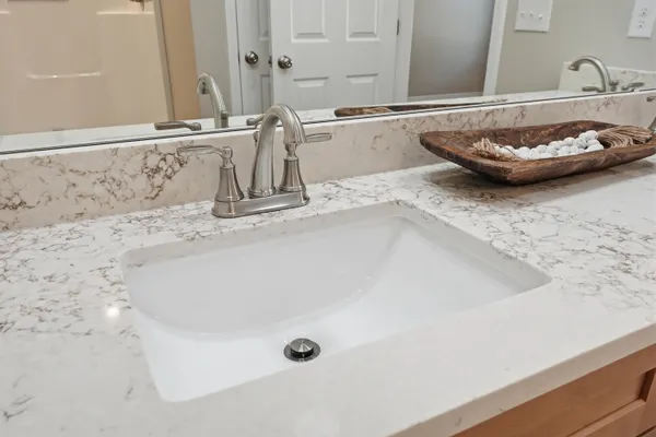 $279,000 | 3804 Golden Acres Circle, Crestview, FL 32539