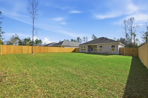 $279,000 | 3804 Golden Acres Circle, Crestview, FL 32539
