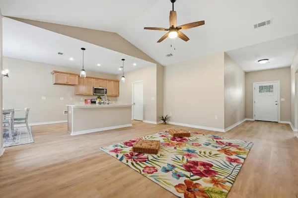 $279,000 | 3804 Golden Acres Circle, Crestview, FL 32539