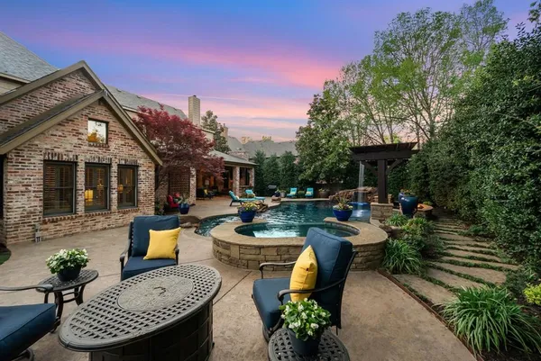 $2,550,000 | 2105 Denver Drive, Southlake, TX 76092