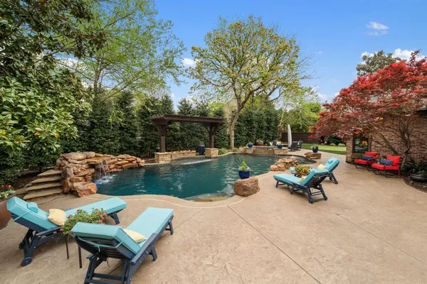 $2,550,000 | 2105 Denver Drive, Southlake, TX 76092