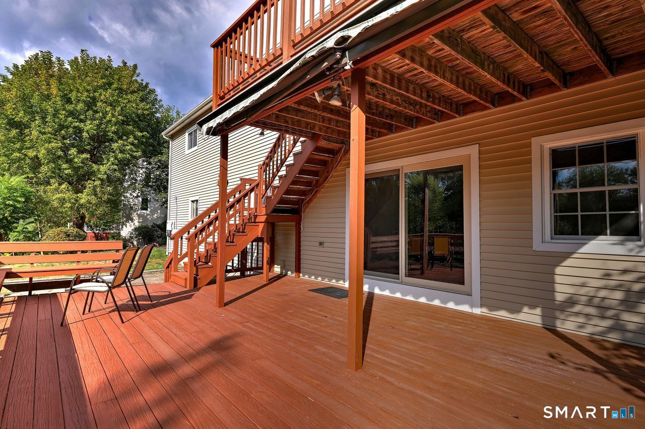 90 Brook Hill Road Hamden, CT 06514 - Photo 6 of 36