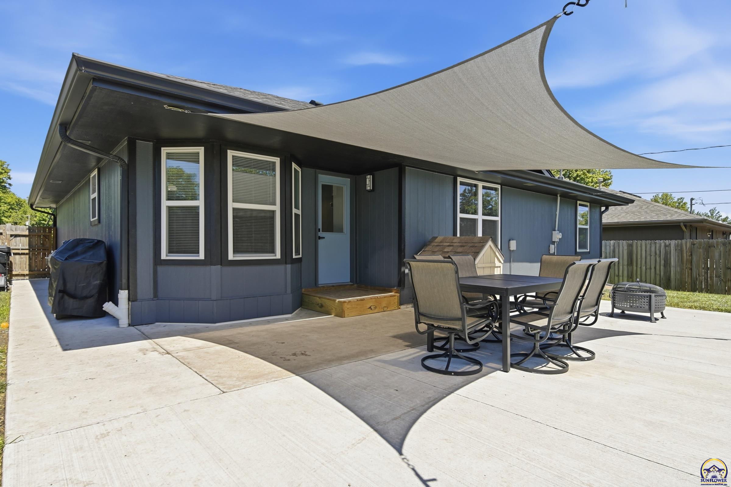 7537 Southwest 26th Street Topeka, KS 66614 - Photo 43 of 69