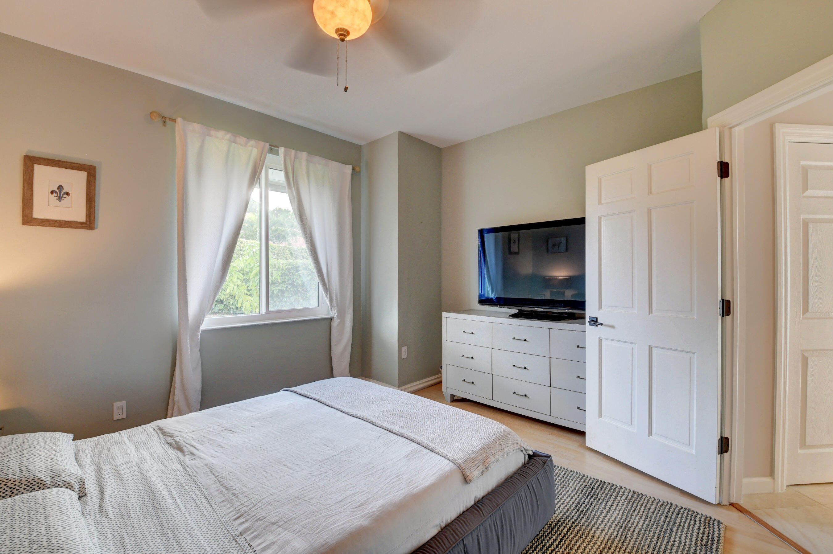 5710 Hamilton Way Boca Raton, FL 33496 - Photo 38 of 70 5876229F-6A75-45CC-8035-49AF25EA9D60