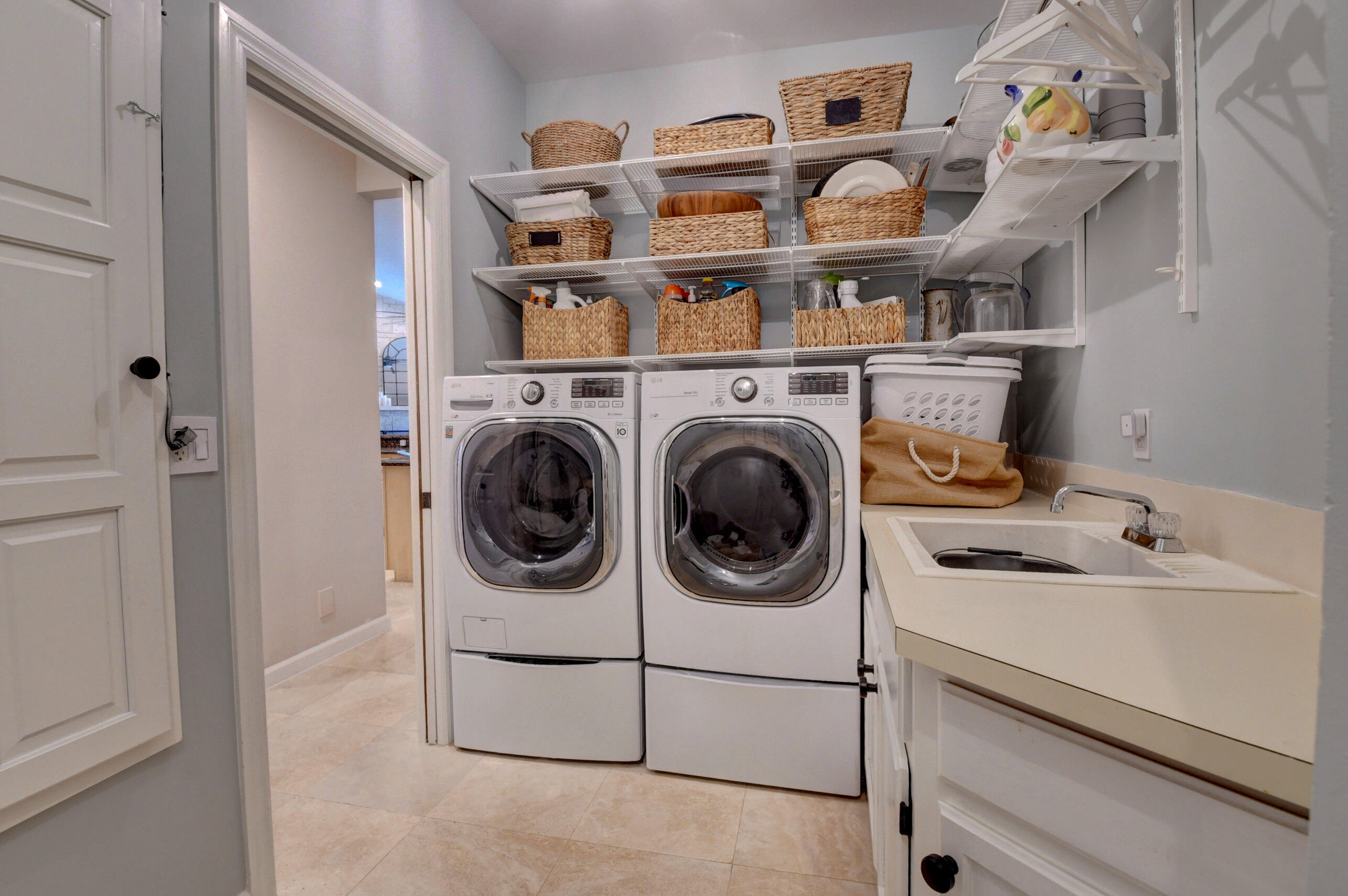 5710 Hamilton Way Boca Raton, FL 33496 - Photo 40 of 70 Big Laundry Room